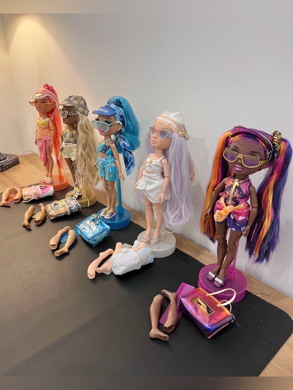 Rainbow High Pacific Coast fashion dolls -Collection - Picture 2 of 12